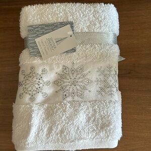 Christmas hand towels
